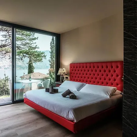 Beautiful View In On * Laglio